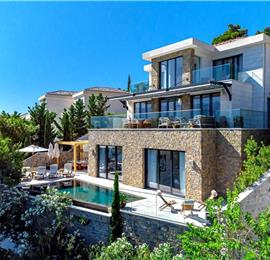 Spectacular 4 Bedroom Luxury Villa with Infinity Pool on Brac Island, sleeps 8